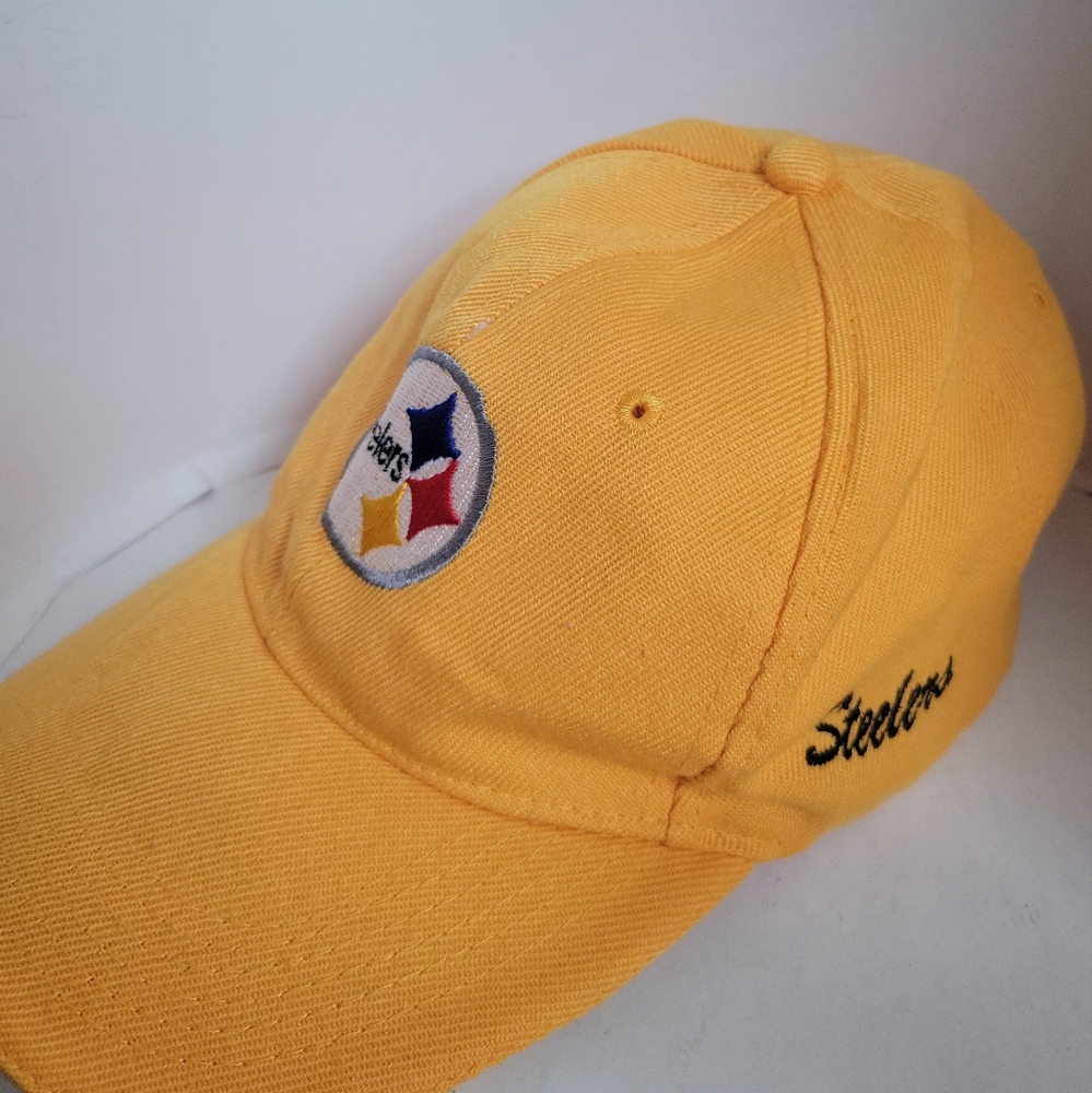 Vintage Pittsburgh Steelers Logo Athletic Snapback Hat Yellow Acrylic Wool Blend